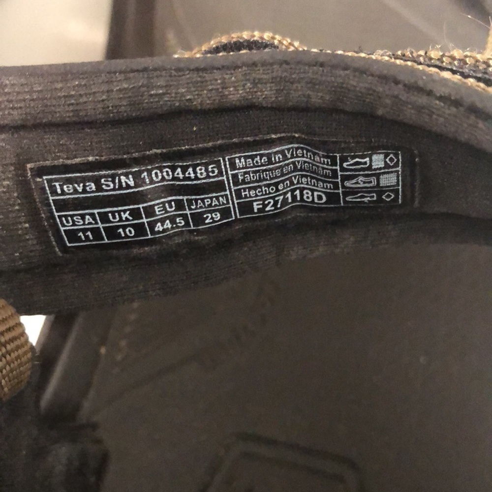 Teva brown sports sandals with Velcro fasteners unisex and very comfortable - Picture 9 of 11